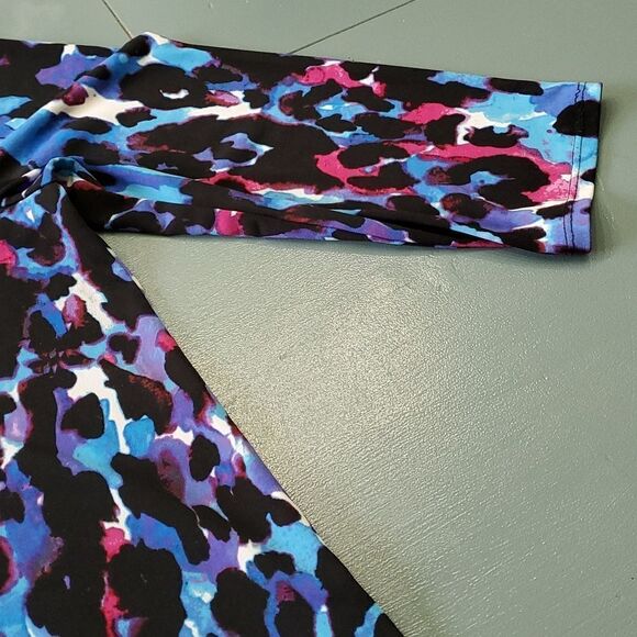 Dana Buchman XL blouse. 3/4 sleeves with tie at bottom. Blue. Black & pu… - Picture 3 of 6